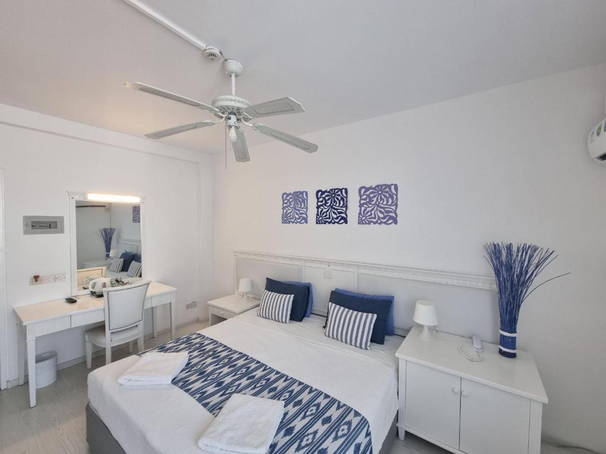Hotel Paphos Buitenkant foto
